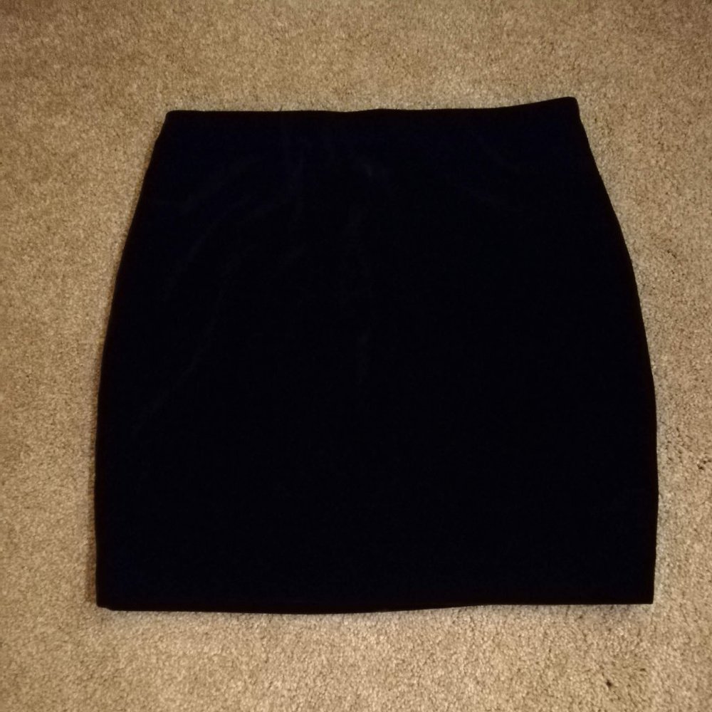 NWT Black Velvet Skirt
